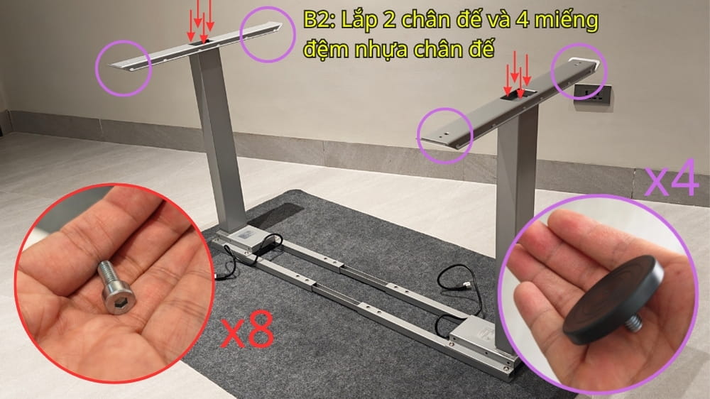 Bước 2: Lắp chân đế và các miếng đệm nhựa chân đế