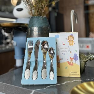 Dụng cụ bàn ăn