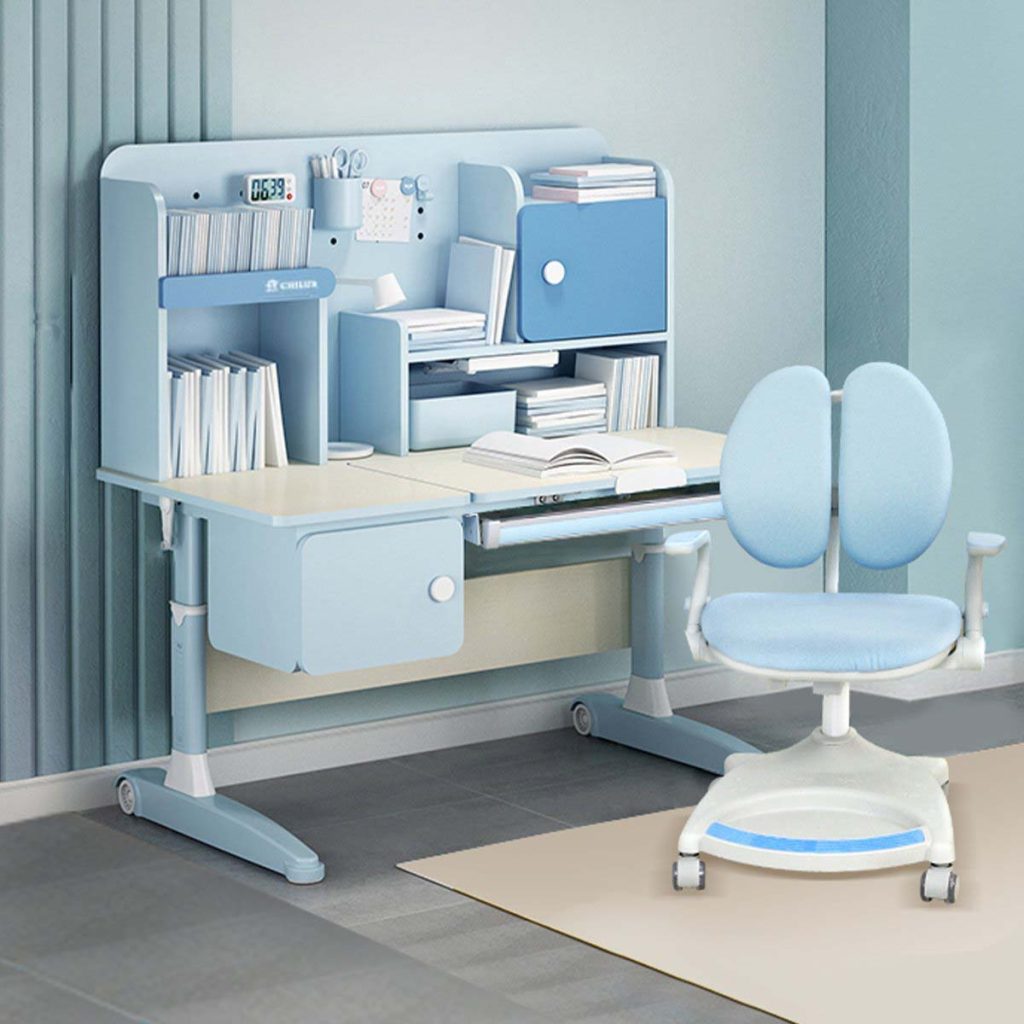 Bàn ghế chống gù